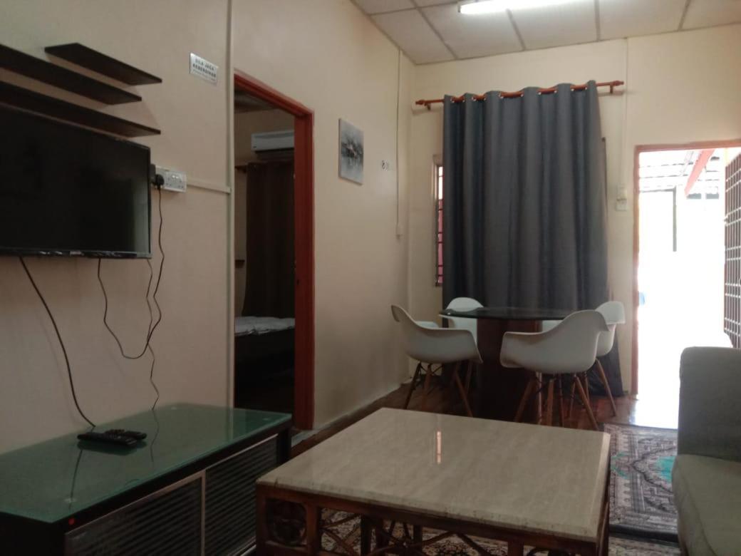 Homestay Tok Abah Seri Iskandar Extérieur photo