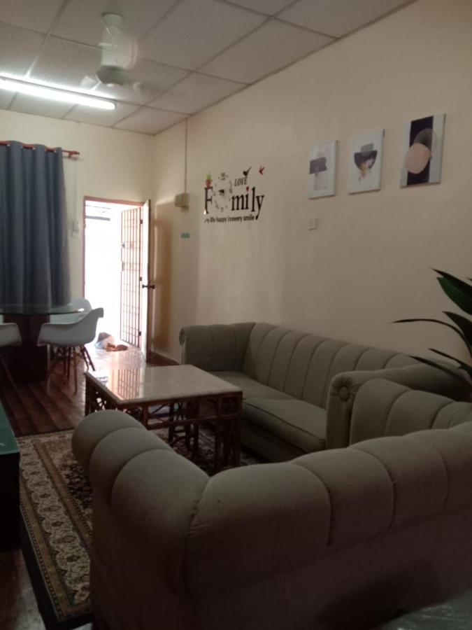 Homestay Tok Abah Seri Iskandar Extérieur photo
