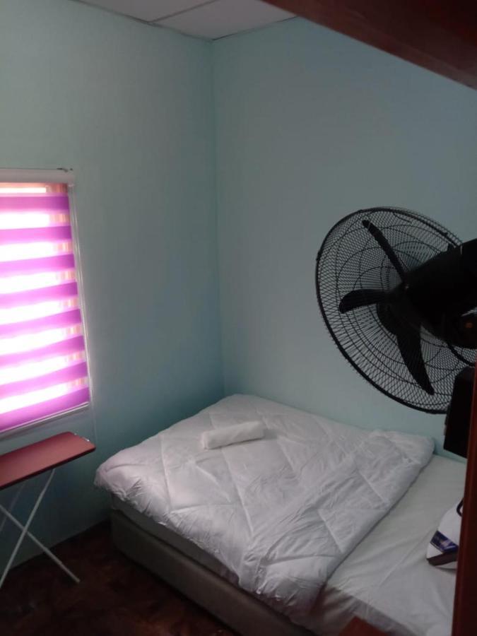 Homestay Tok Abah Seri Iskandar Extérieur photo